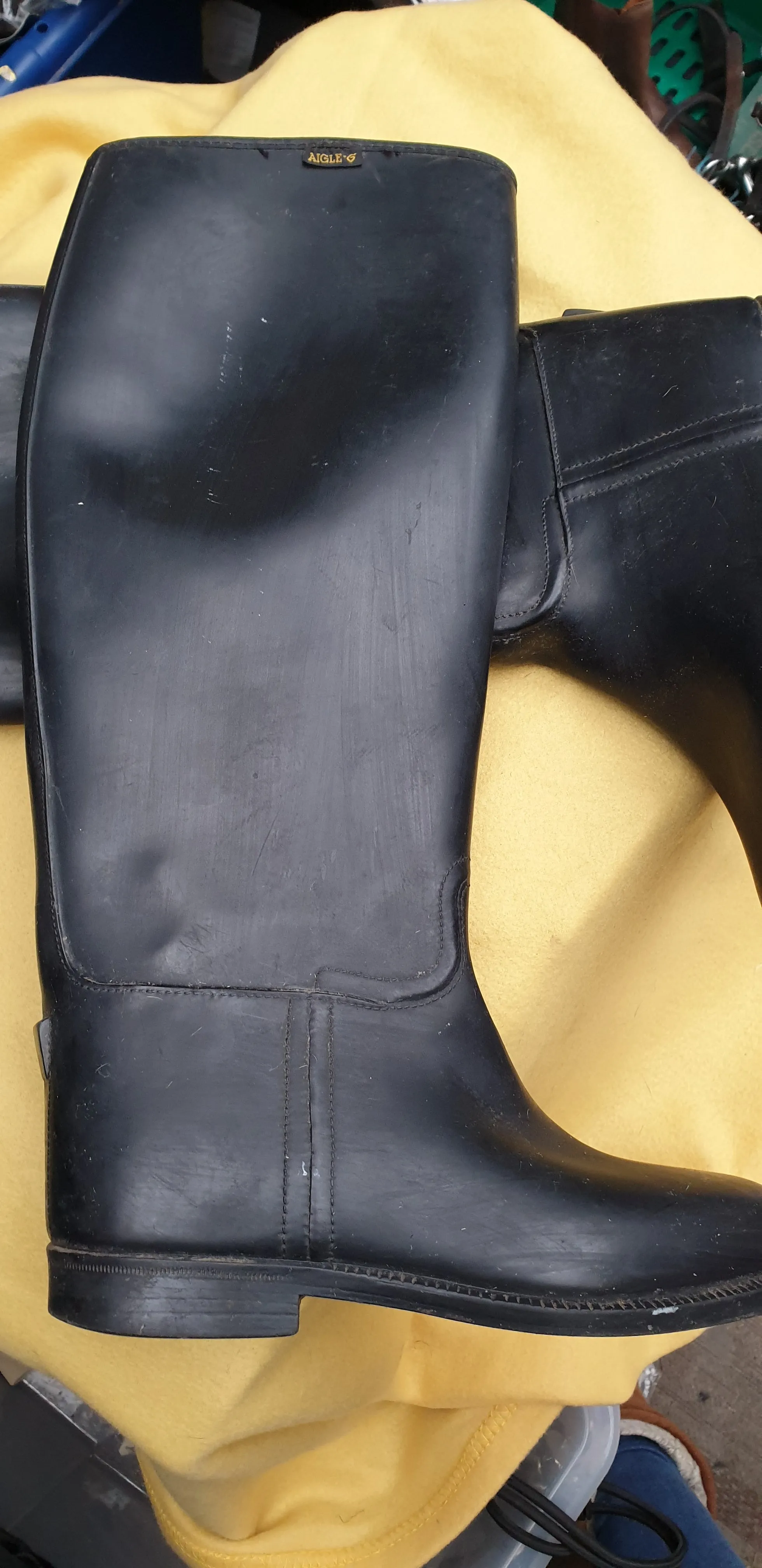 Agile rubber ridings size 7