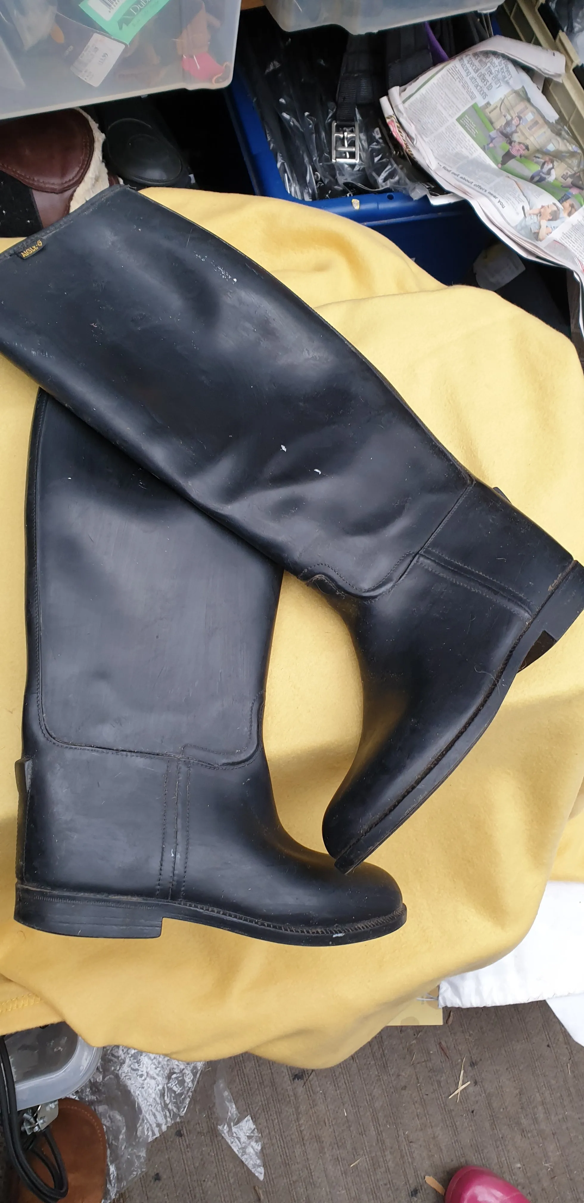 Agile rubber ridings size 7