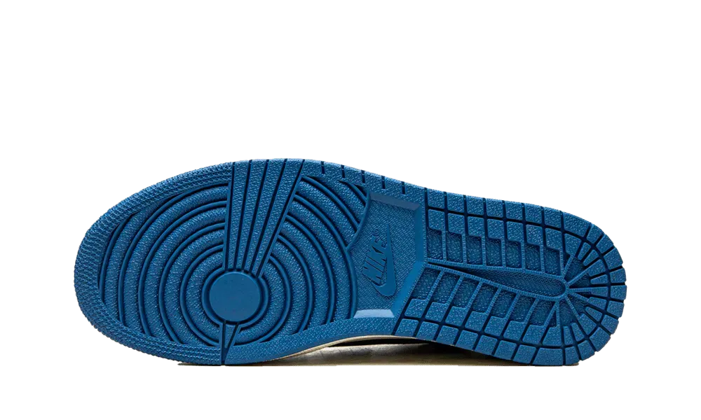 Air Jordan 1 Retro Low OG SP Fragment x Travis Scott