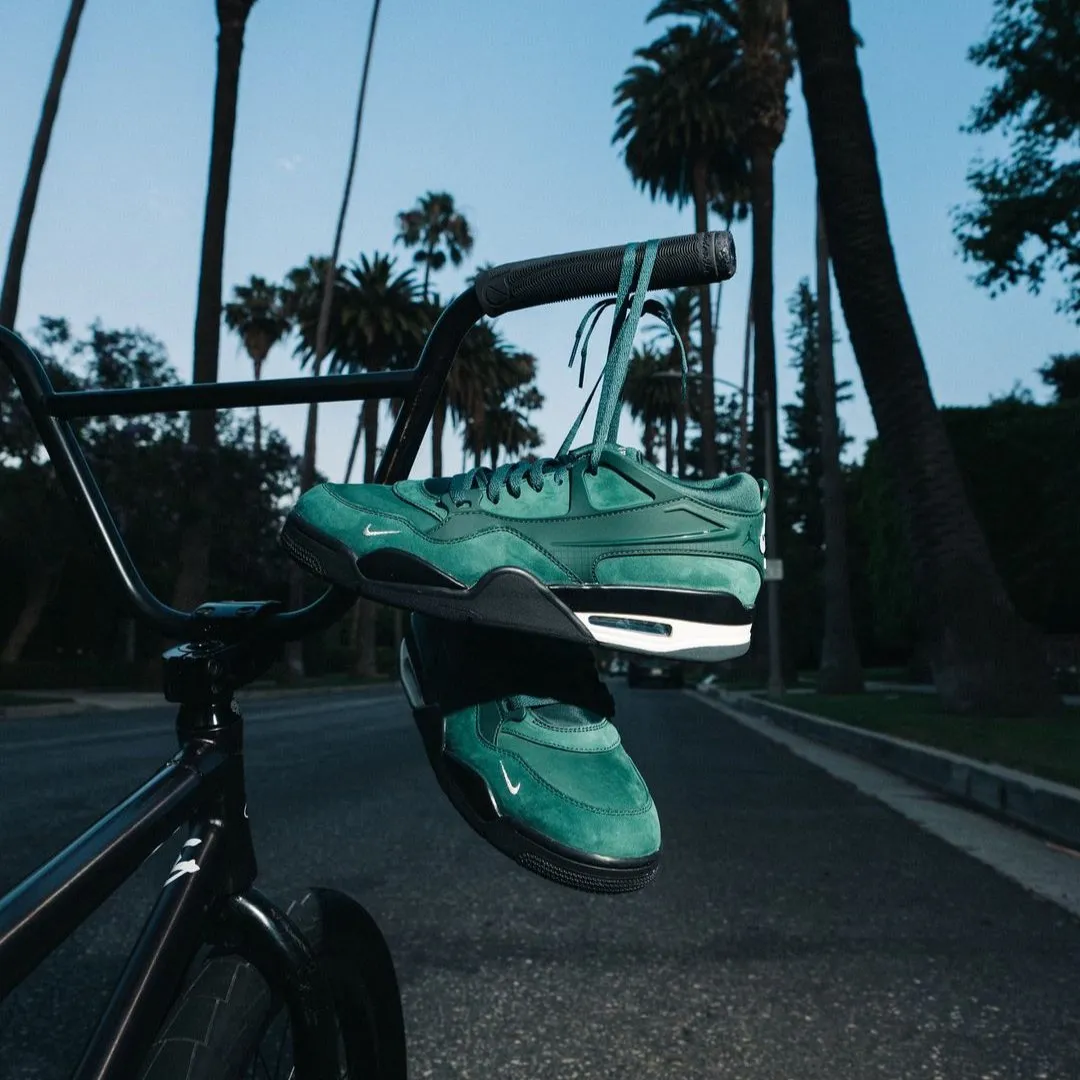 Air Jordan 4 RM SP Nigel Sylvester Grandma's Driveway