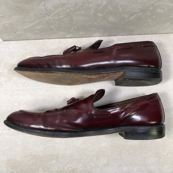 Allen Edmonds Saratoga Slip On Tassel Loafers