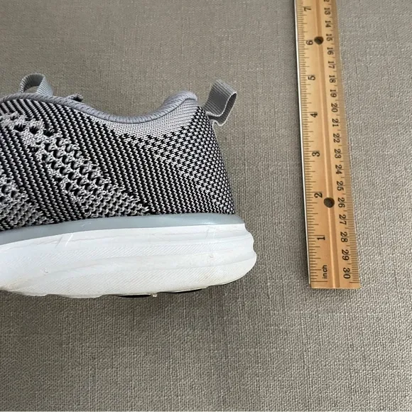 APL TechLoom Pro Sneakers Heather Grey Running Shoe Lace Up Low Women’s Size 8.5