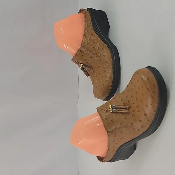Ariat Ostrich Print Tan Leather Women's Clogs