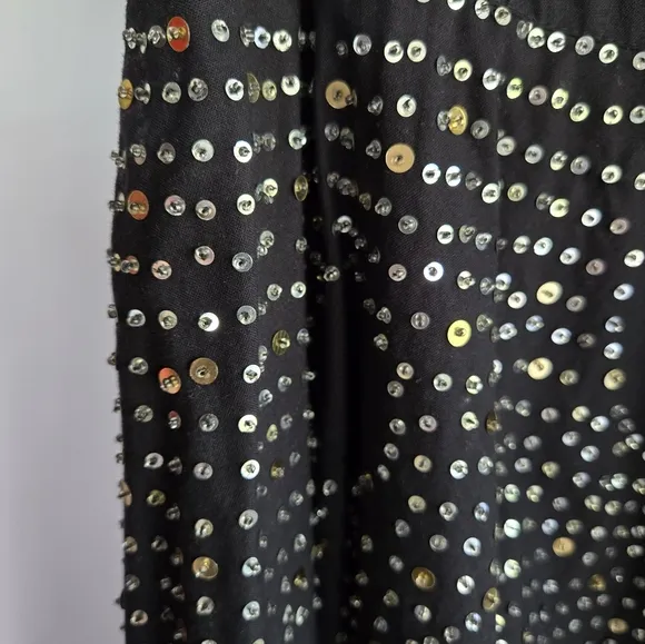 Basil &amp; Maude Anthopologie Black Skirt With Gold And Silver Sequins Size 6