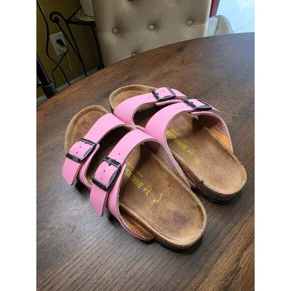 Birkenstock Girl Kids Pink Fuschia Suede Soft Footbed Sandals Size 34 US 2.5