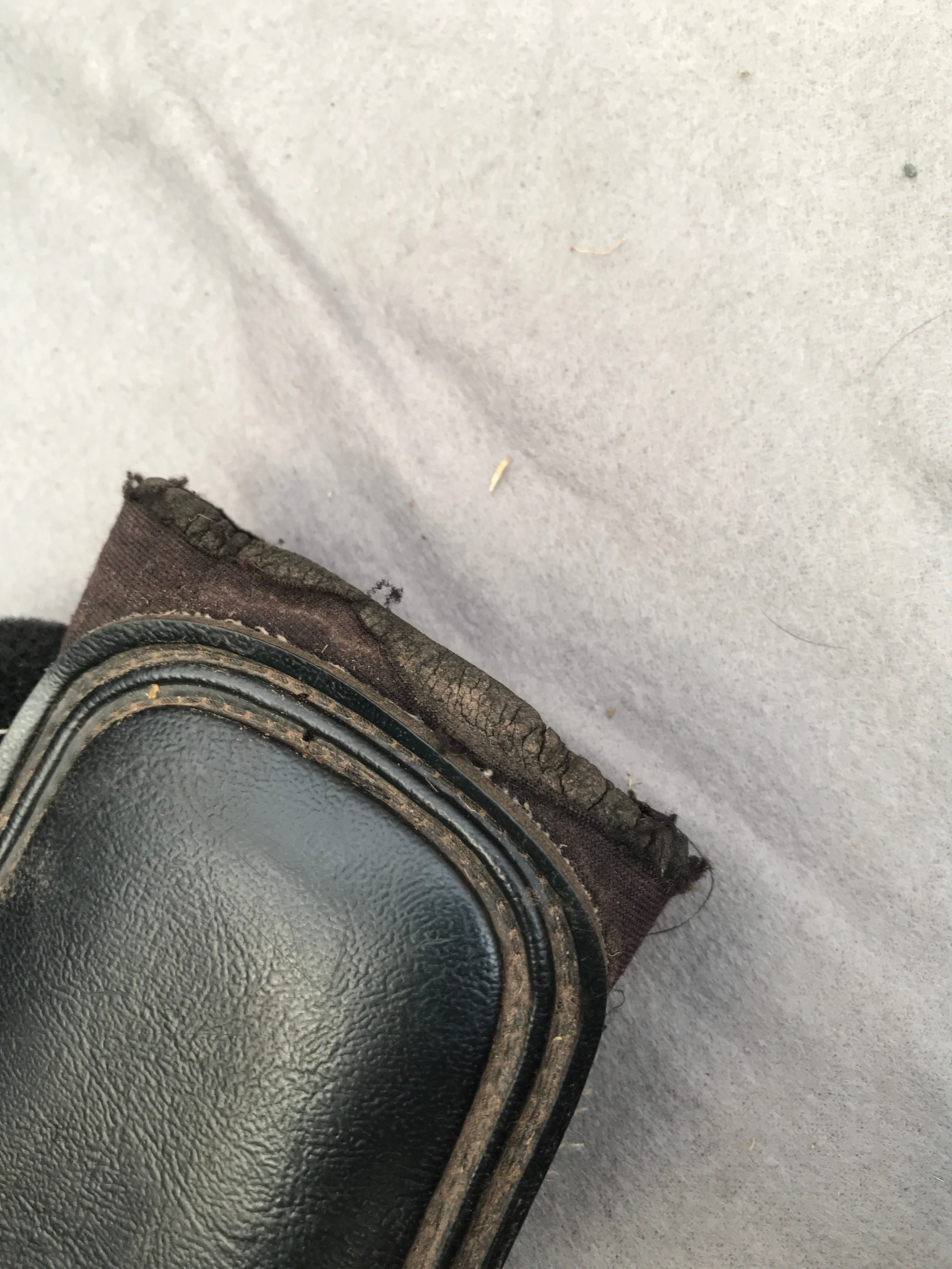 Black medium brushing boots FREE POSTAGE