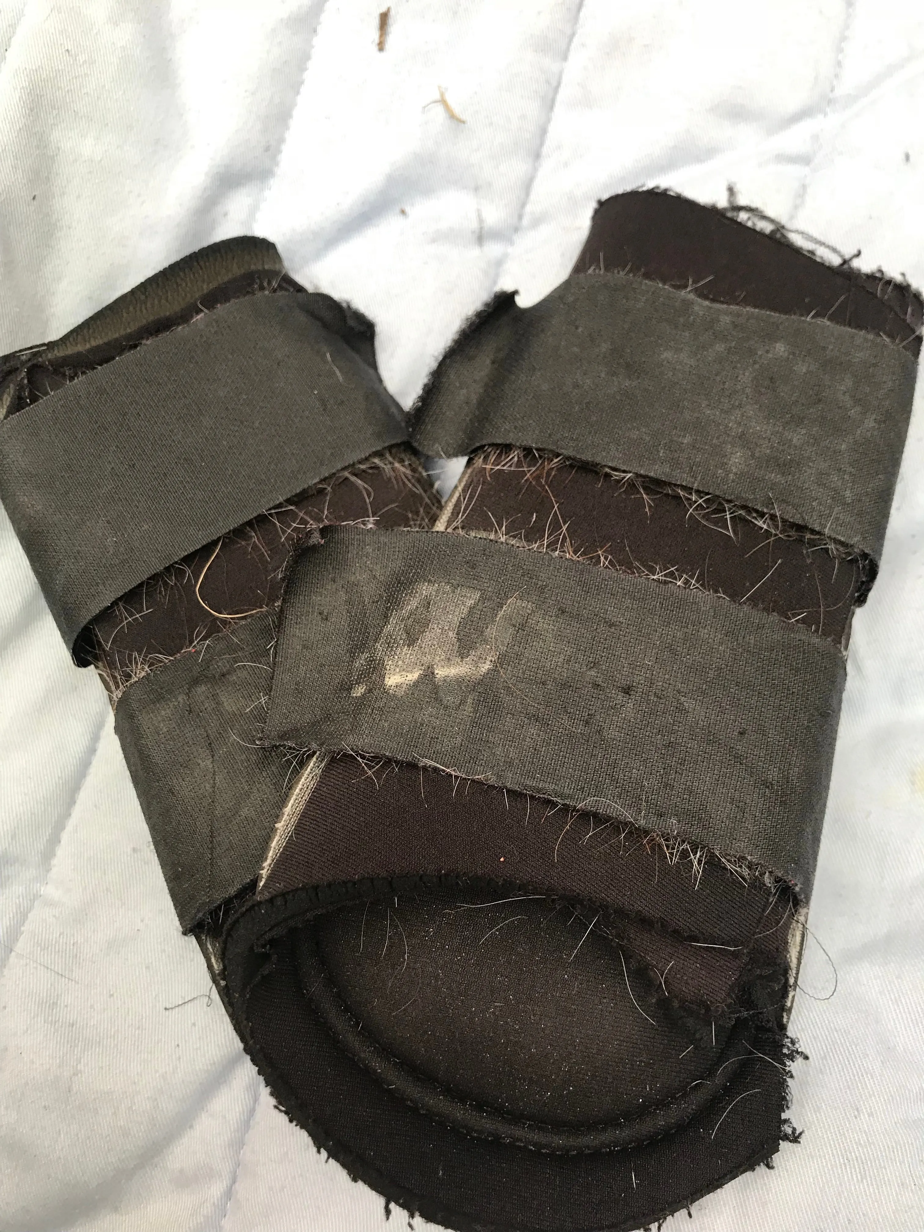 BLACK WW BRUSHING BOOTS FREE POSTAGE