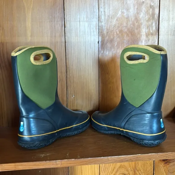 Bogs Slushie Neoprene Insulated and Waterproof Winter Boots, Green Multi, Size 6