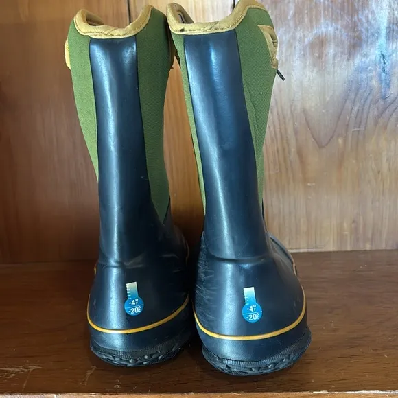Bogs Slushie Neoprene Insulated and Waterproof Winter Boots, Green Multi, Size 6