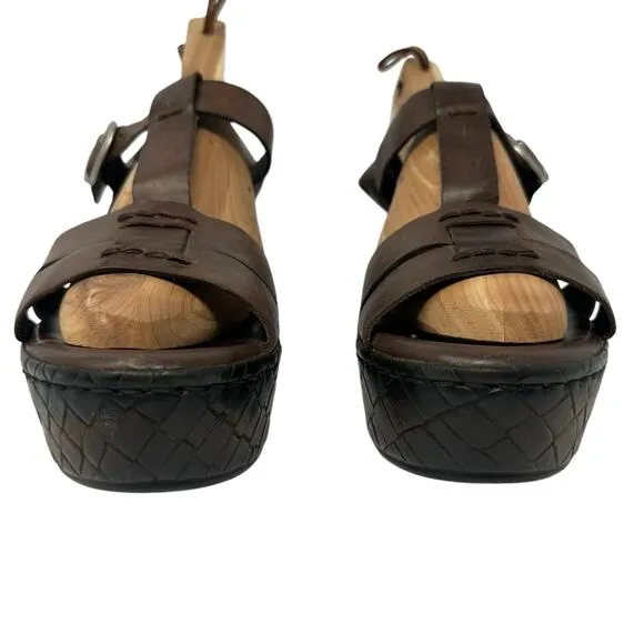 BORN MENUDA Brown Leather Chunky Platform Heel Sandals Sz 9.5 Basket Woven Wedge