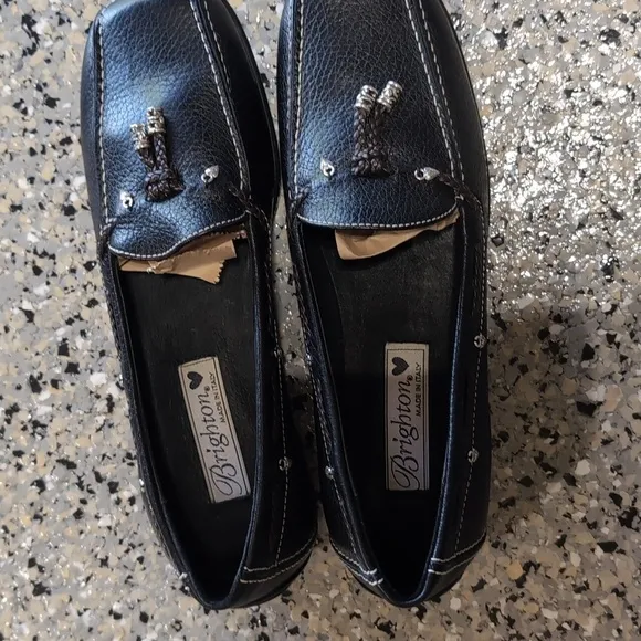 Brighton Ulani Black/Chocolate Tassel Leather Loafers Size 7