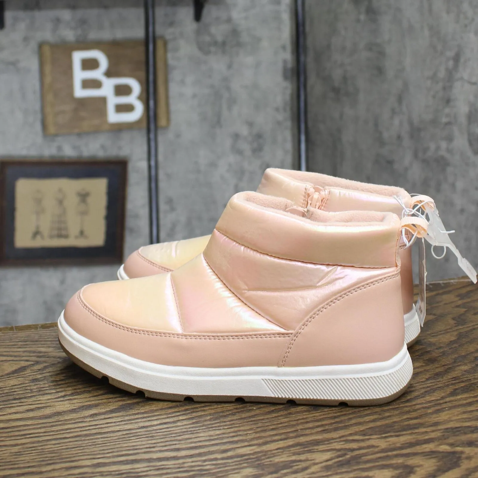 Cat & Jack Girls Kids Jule Puffer Boots 88435424 Blush Pink 5
