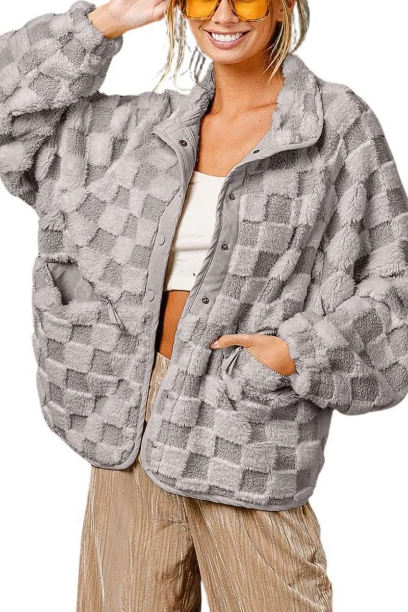 Chouyatou Women Winter Casual Checkered Fleece Jacket Fuzzy Oversized Sherpa Jacket Shacket Faux Fur Coat