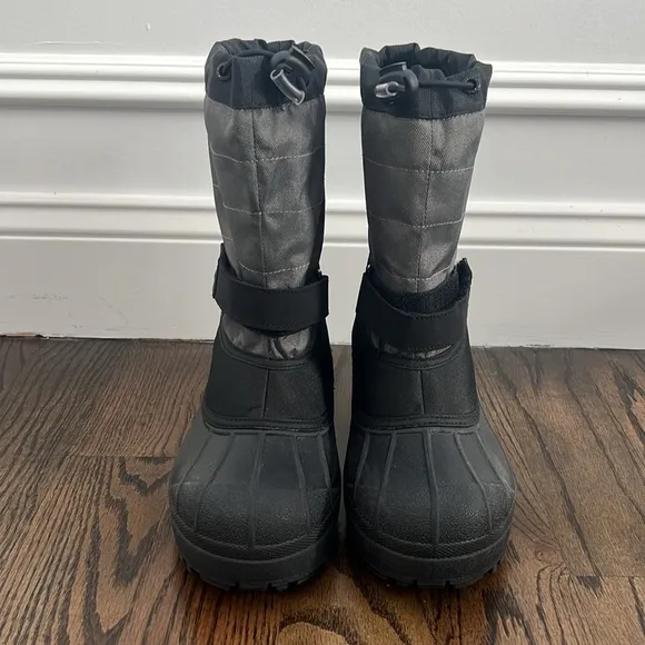 Columbia Powderbug Snow Boots Size 6 NEW