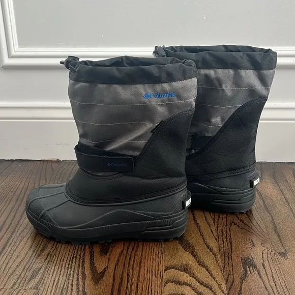 Columbia Powderbug Snow Boots Size 6 NEW