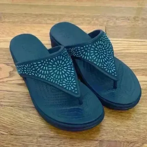 Crocs Monterey Diamante Wedge Sandals, Women's Size 9