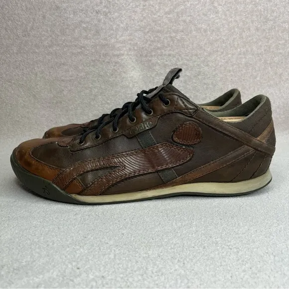 Cushe Leather Vinyl 45 Sneakers-Brown-Mens 11-Classic-Casual-Streetwear-Business