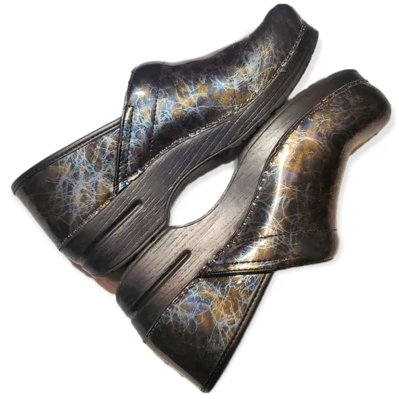 Dansko Clogs Abstract Metallic Print High Shine Size 41