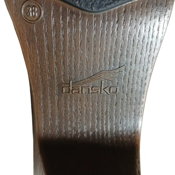 Dansko Mavis Grey Snake Embossed Nubuck Leather Clogs Size 8