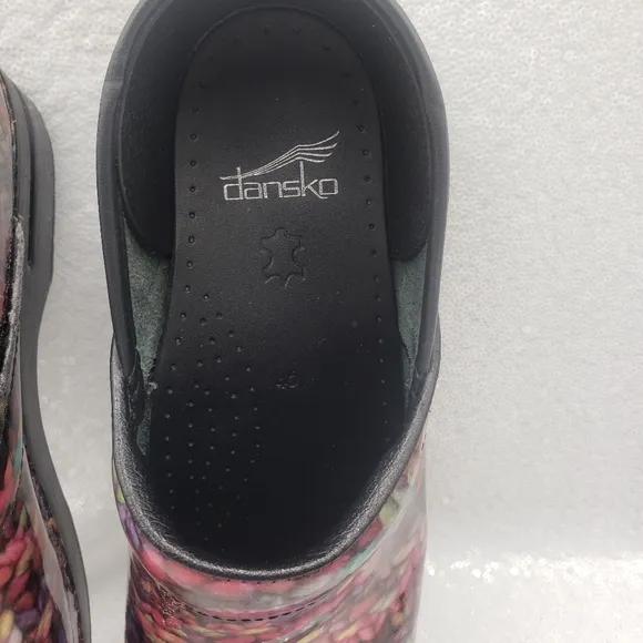 Dansko Professional Nurses Shoe Clogs Cloor Block Weave design Patent leather 41