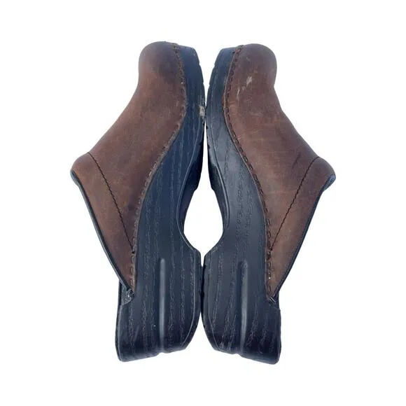Dansko Unisex Sonja Clogs Mules Slip On Brown Oiled Leather Size 37  / 7