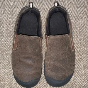 EUC Keen Loafers Size 4.