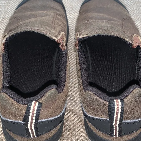 EUC Keen Loafers Size 4.