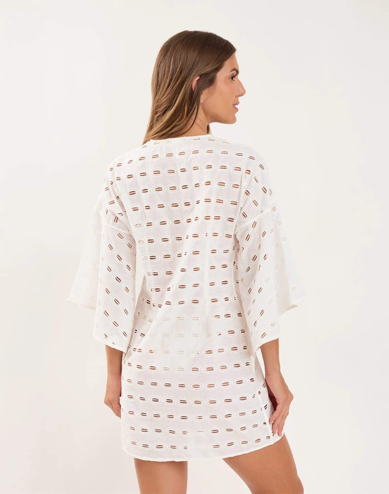 Eyelet Perola Short Cover Up - Off White