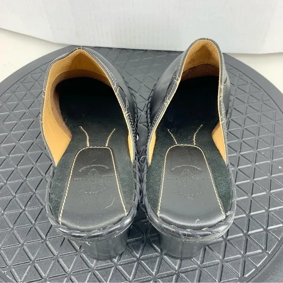 Frye Women Size 7.5 Clogs Heels Open Back Slip On Mules Black Leather Floral