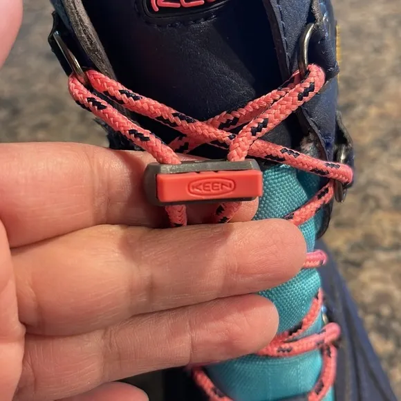 Keen Winter Boots Lace Up Blue Waterproof 200gm Insulation Hiking EUC #CL-21