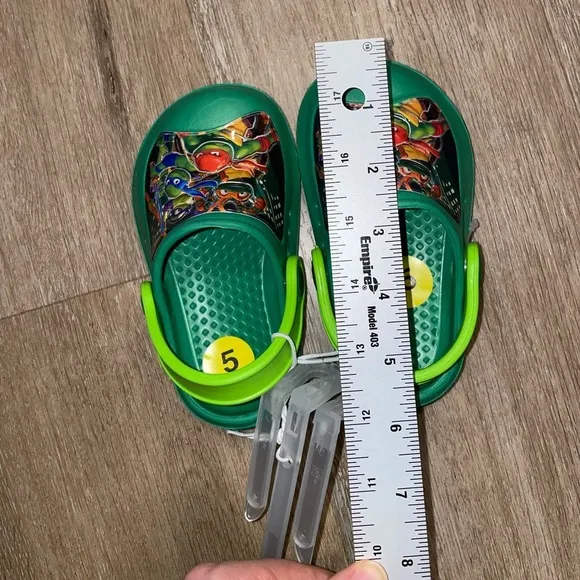 KID`S Teenage Mutant Ninja Turtles Clogs Size 5/6 (1-5 years old )
