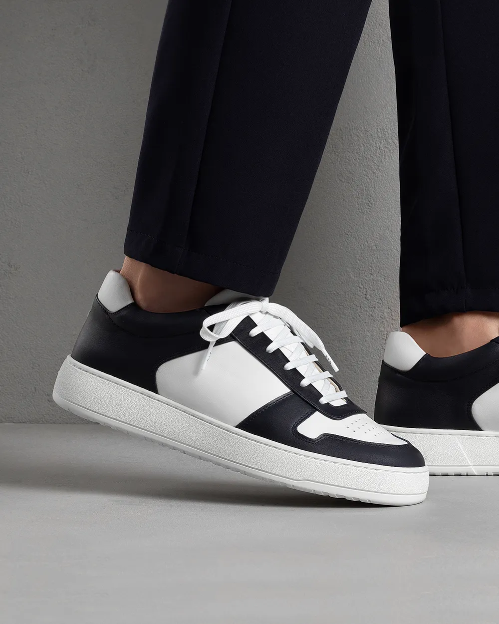 LT 07 Premium Nappa White / Blueberry