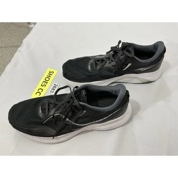 Mens Saucony Guide Size 12 Black Running Sneakers