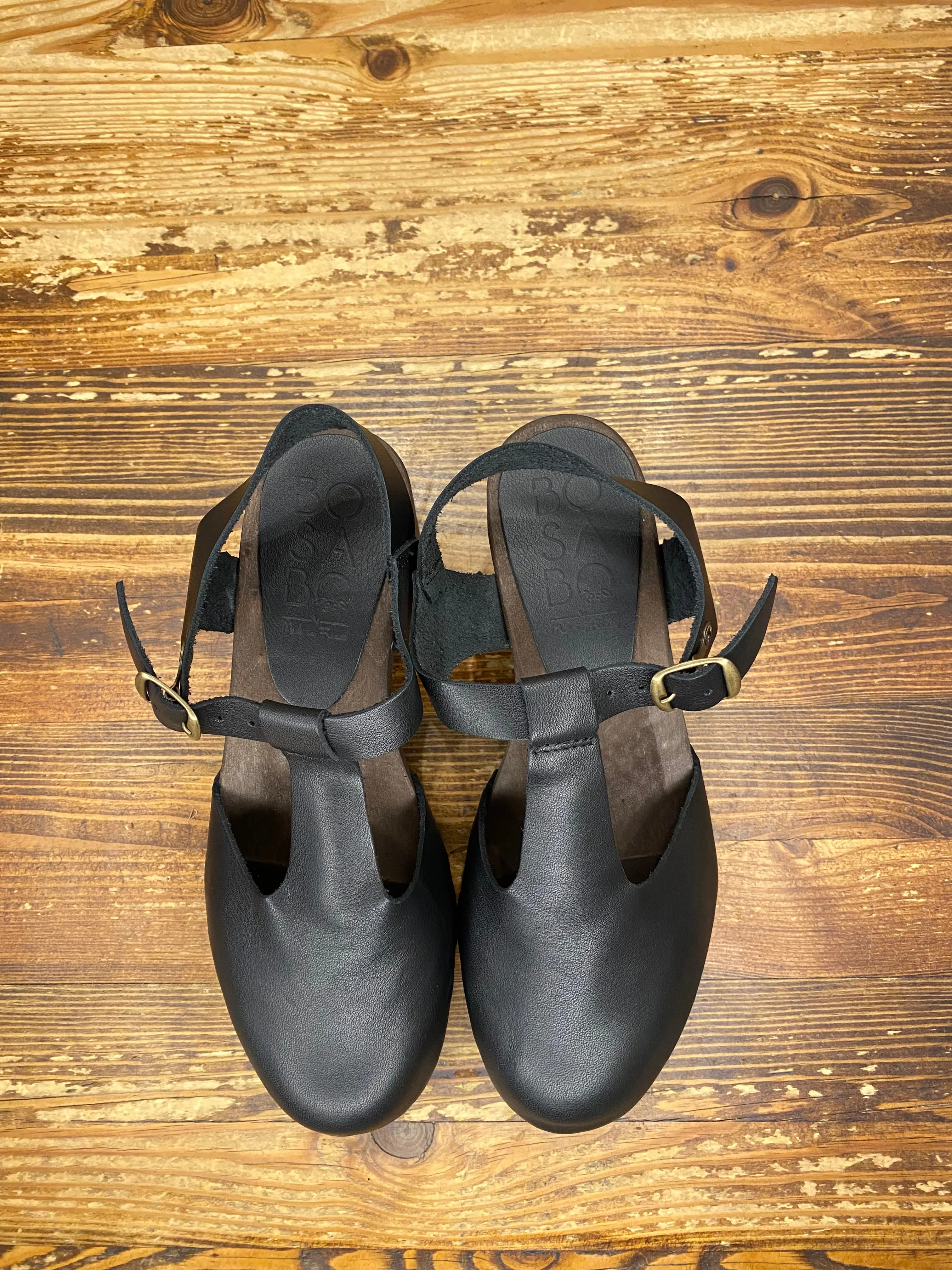Nancy T-Bar Heel - Nero