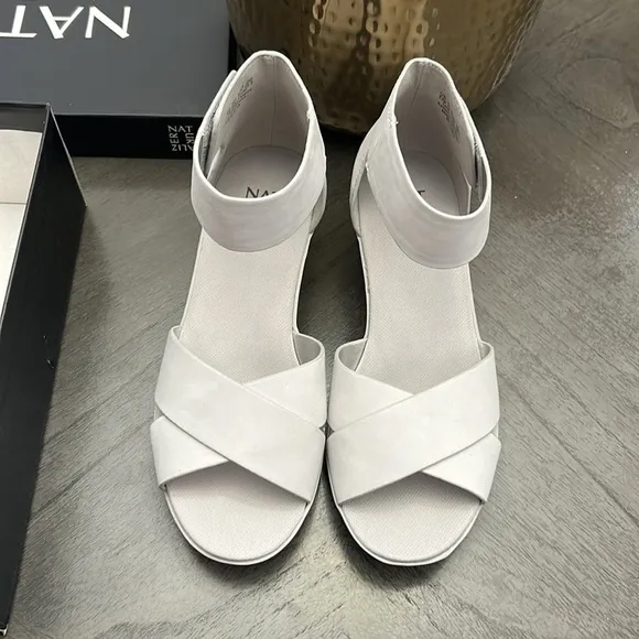 Naturalizer RIVIERA Ankle Strap Wedge Sandals (WIDE)