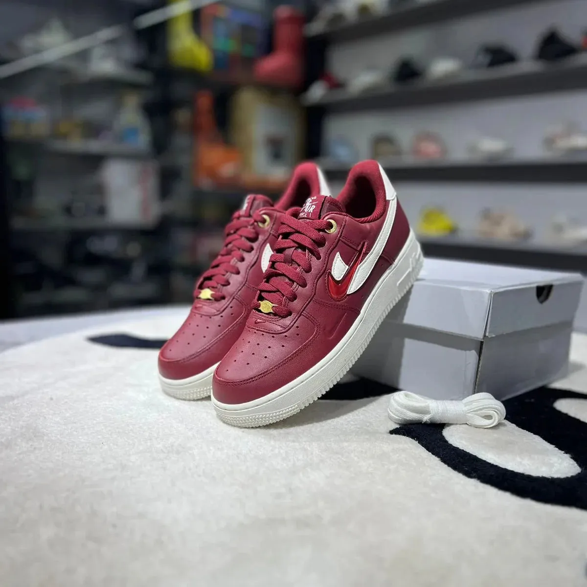 Nike Air Force 1 Low '07 Premium History Of Logos Team Red