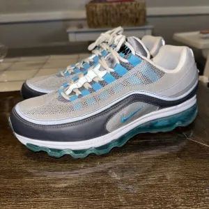 Nike Air Max 24-7 Sneakers Mens‎ Size 7.5 Womens 9.5 Glass Blue - 397252-040