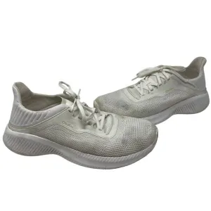 Olukai Island Hopper Men’s Travel-Ready Sneakers in white sz 10