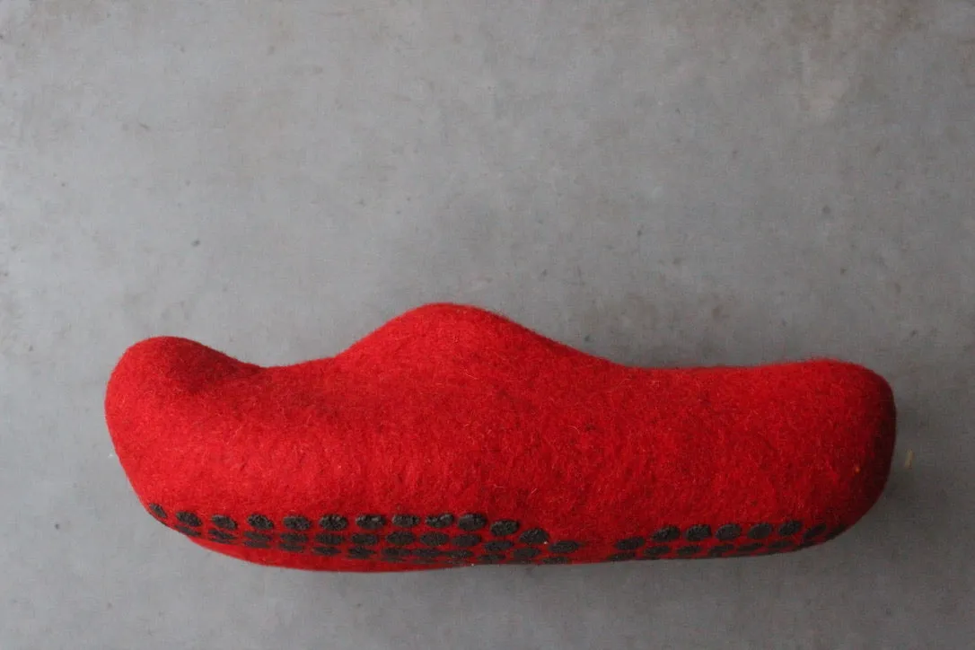 Slippers Clog size 38