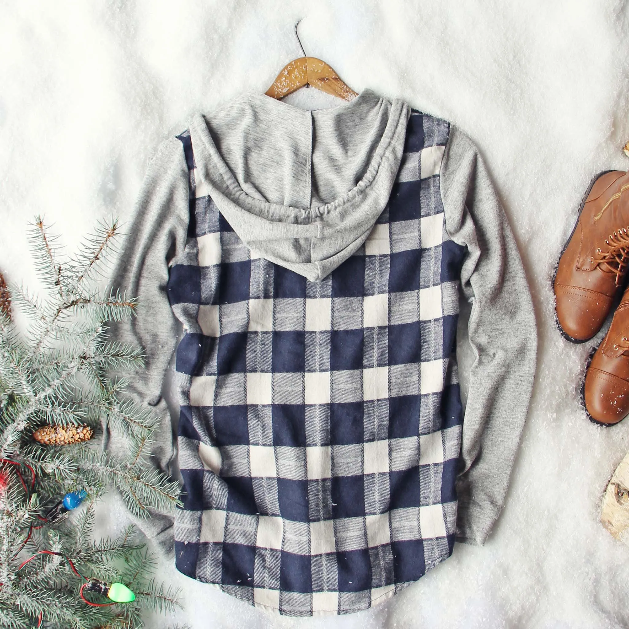 Snowy Creek Plaid Shirt in Navy