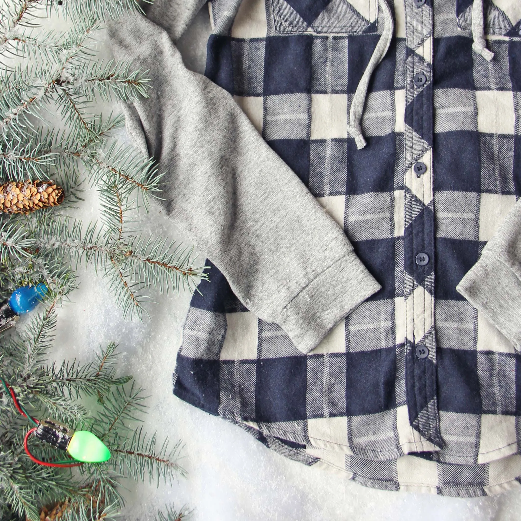 Snowy Creek Plaid Shirt in Navy