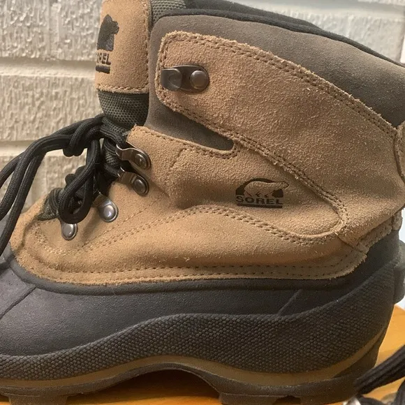 Sorel Cold Mountain Men's Thinsulate Winter Hiking Boots Size 10 EUC NM1207-251