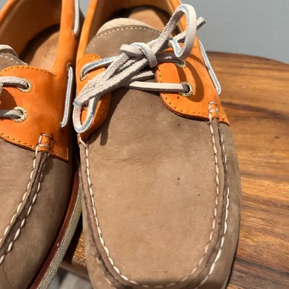Sperry loafers tan and orange size 13