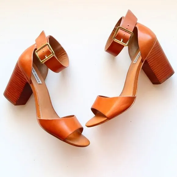 Steve Madden Estoria Cognac Brown Leather Ankle Strap Block Heels Sandals 10