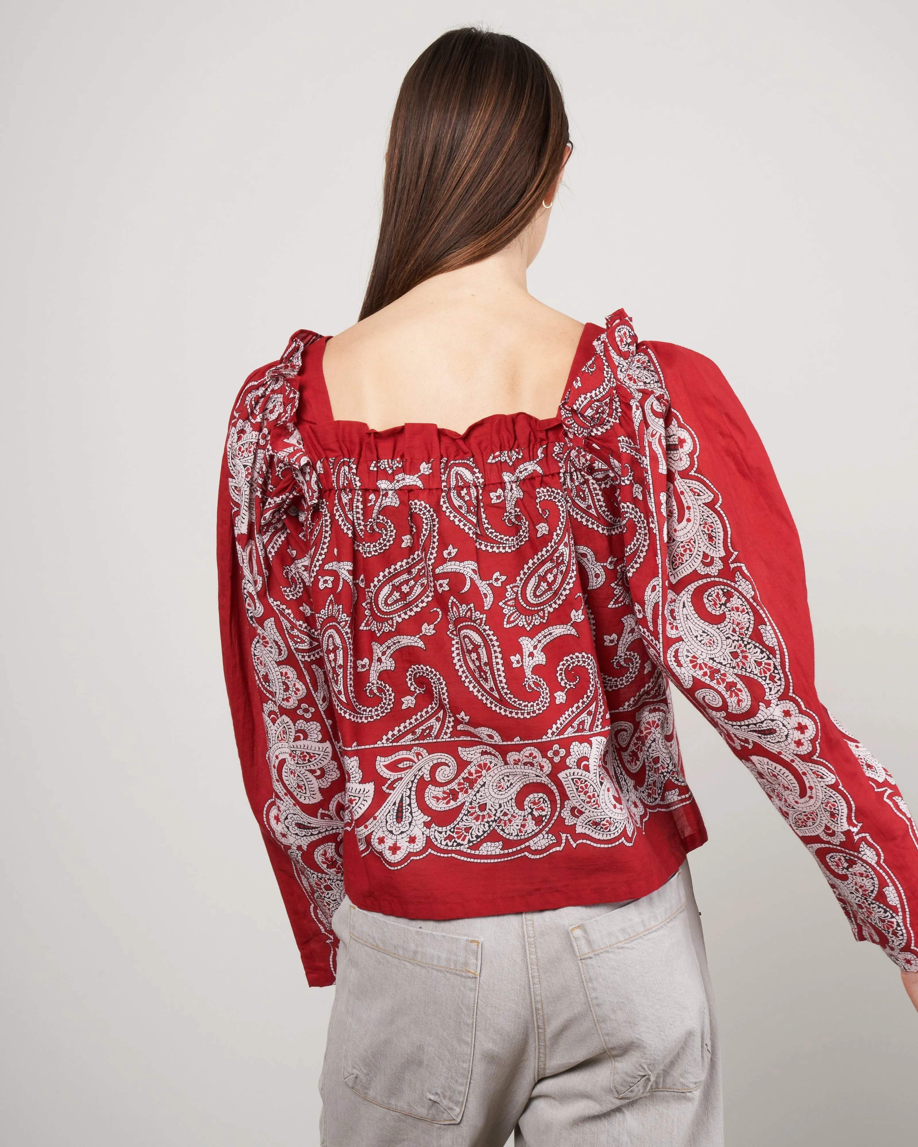 theodora paisley print long sleeve top - red