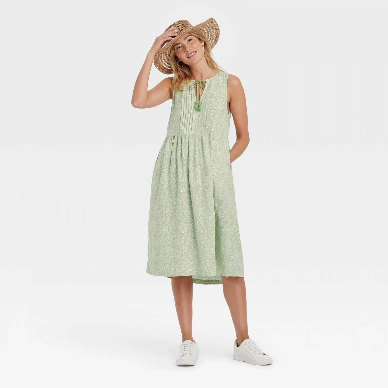 Universal Thread Women's Sleeveless Linen Tie-Front Dress Green S