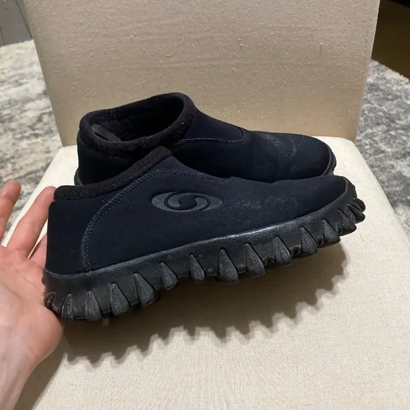 Vintage Salomon Contagrip CX trail snow clogs Suede 7.5 black slip on Shoes Y2K
