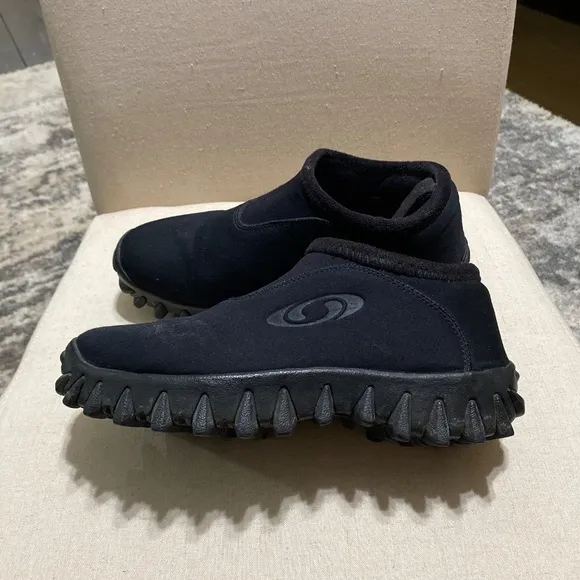 Vintage Salomon Contagrip CX trail snow clogs Suede 7.5 black slip on Shoes Y2K