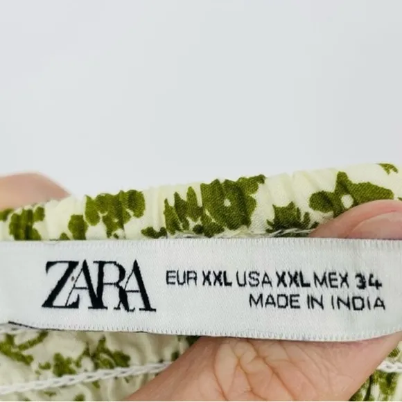 Zara Eyelet Patterned Smocked Mini Skirt in Green and Beige Size XXL